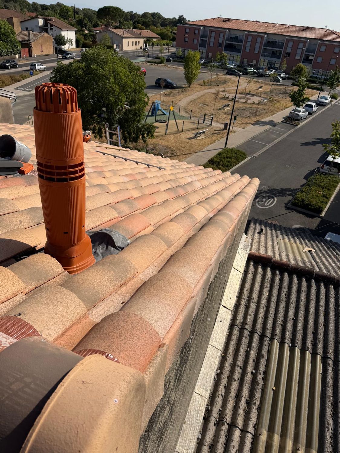 Sortie de ventilation sur une toiture